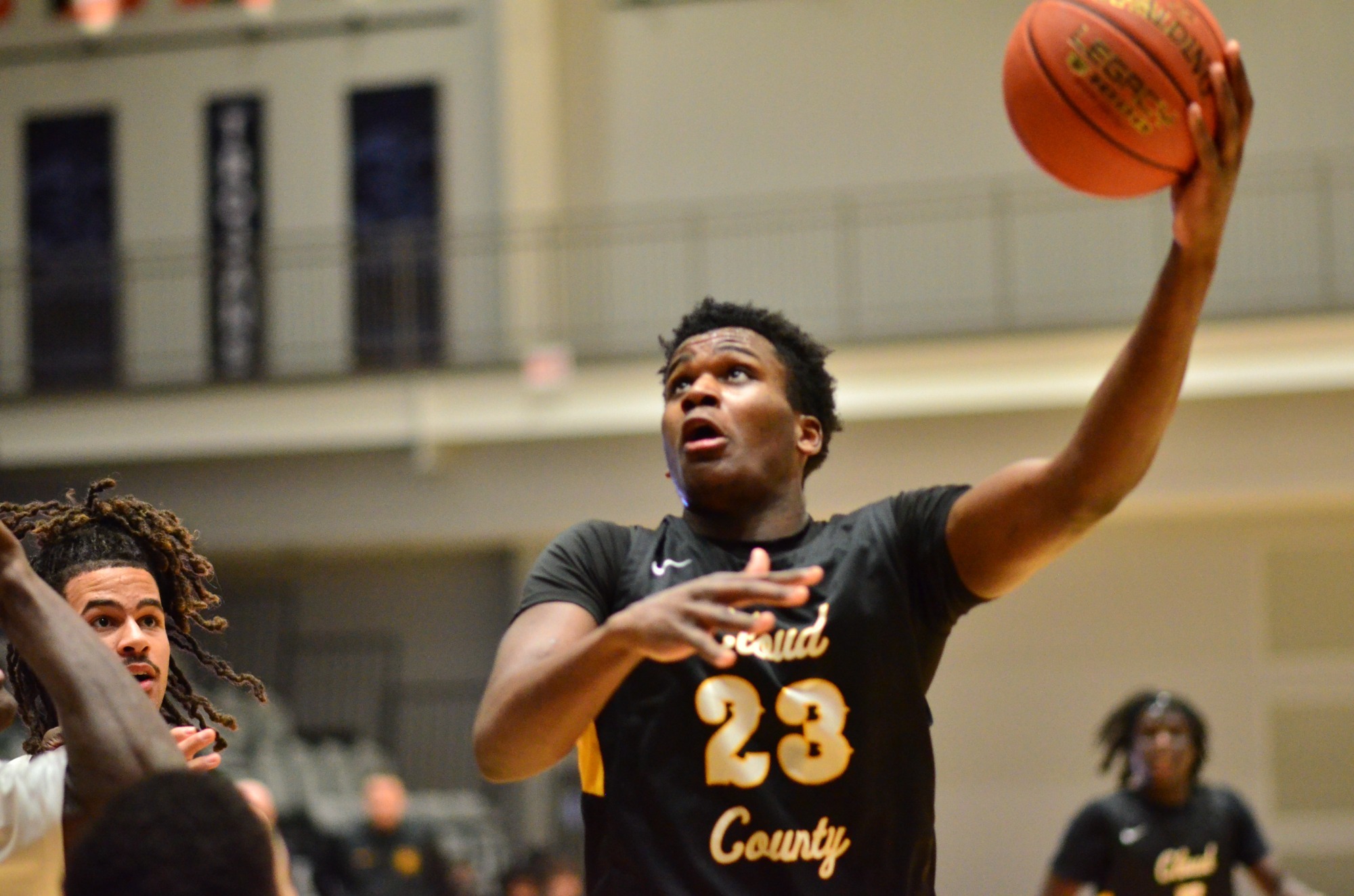 D'ontez Walker Shooting vs Colby - 2025