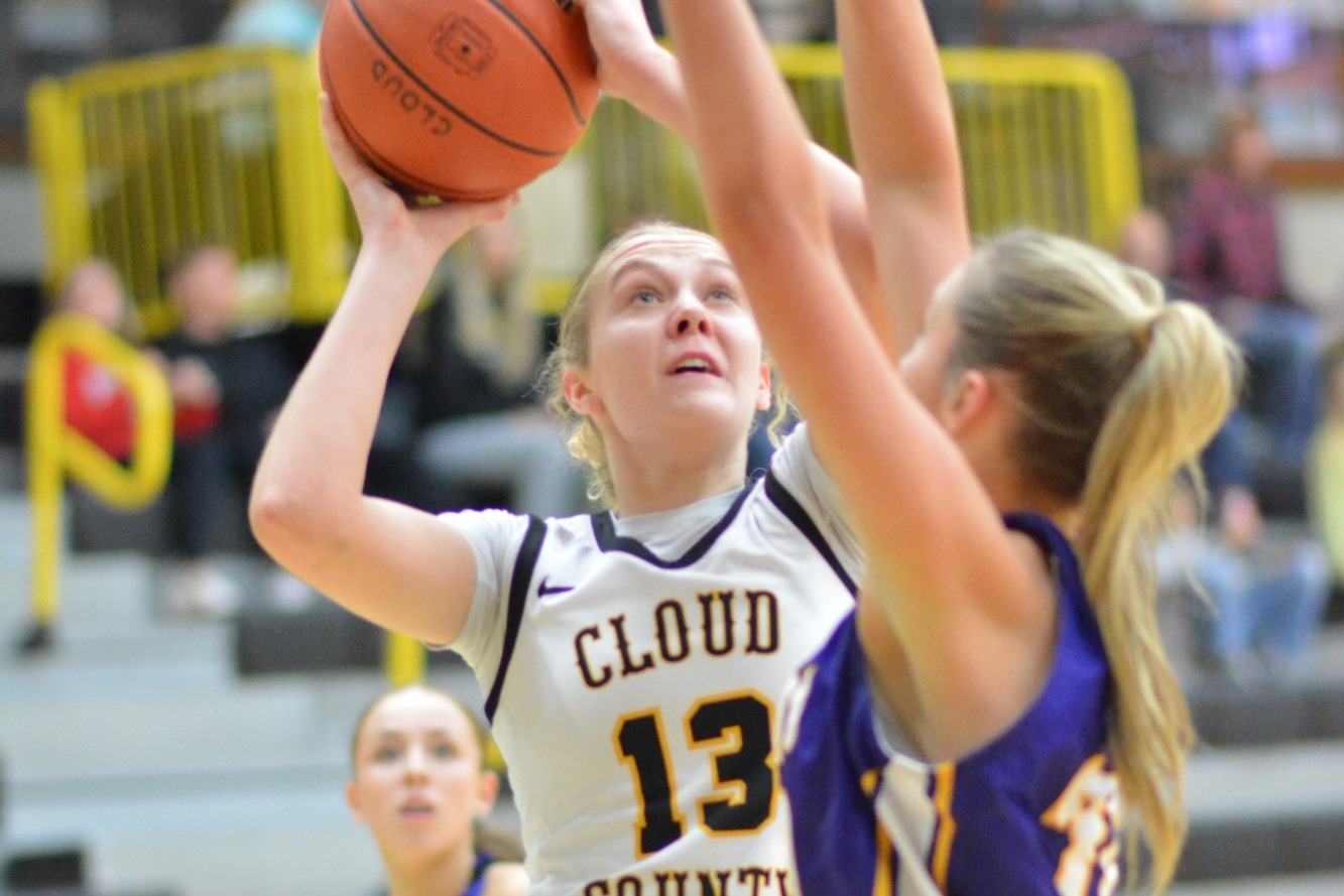 Shea Wurtz Shooting vs Dodge City - 2025