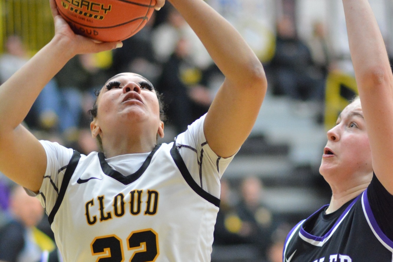 Leila Washington Layup vs Butler Community College - 2026