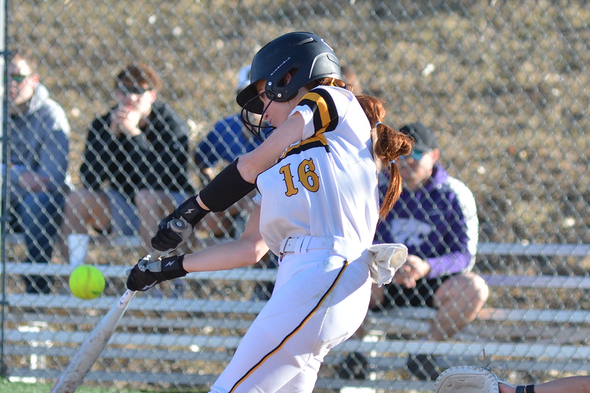 Ava Boden Hitting vs Iowa Lakes Community College - 2026