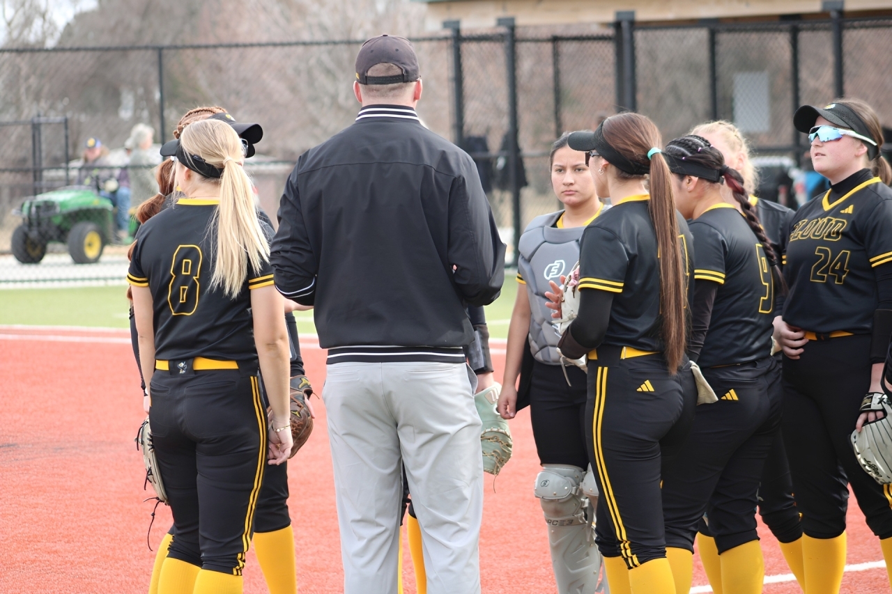Head Coach TJ Segebart Talks to His Team In Between Innings vs Central Community College - 2026