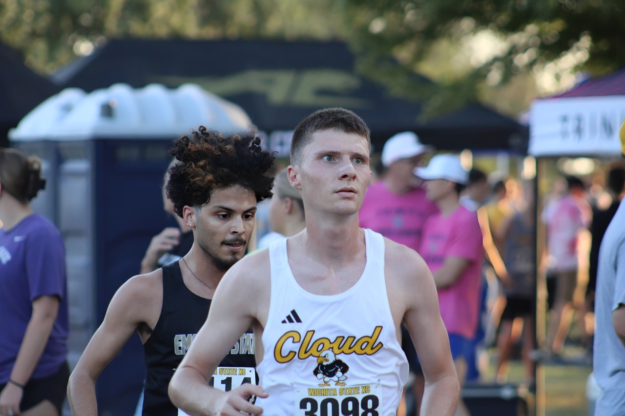 Davis Miltner Running at JK Gold Classic - 2026