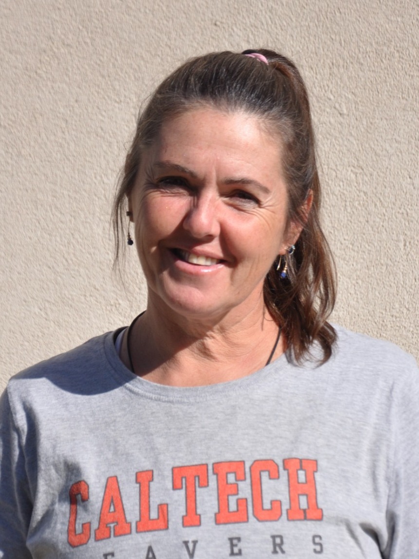 Jen Clark headshot 2022-23
