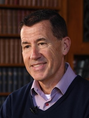 Mike Alvarez