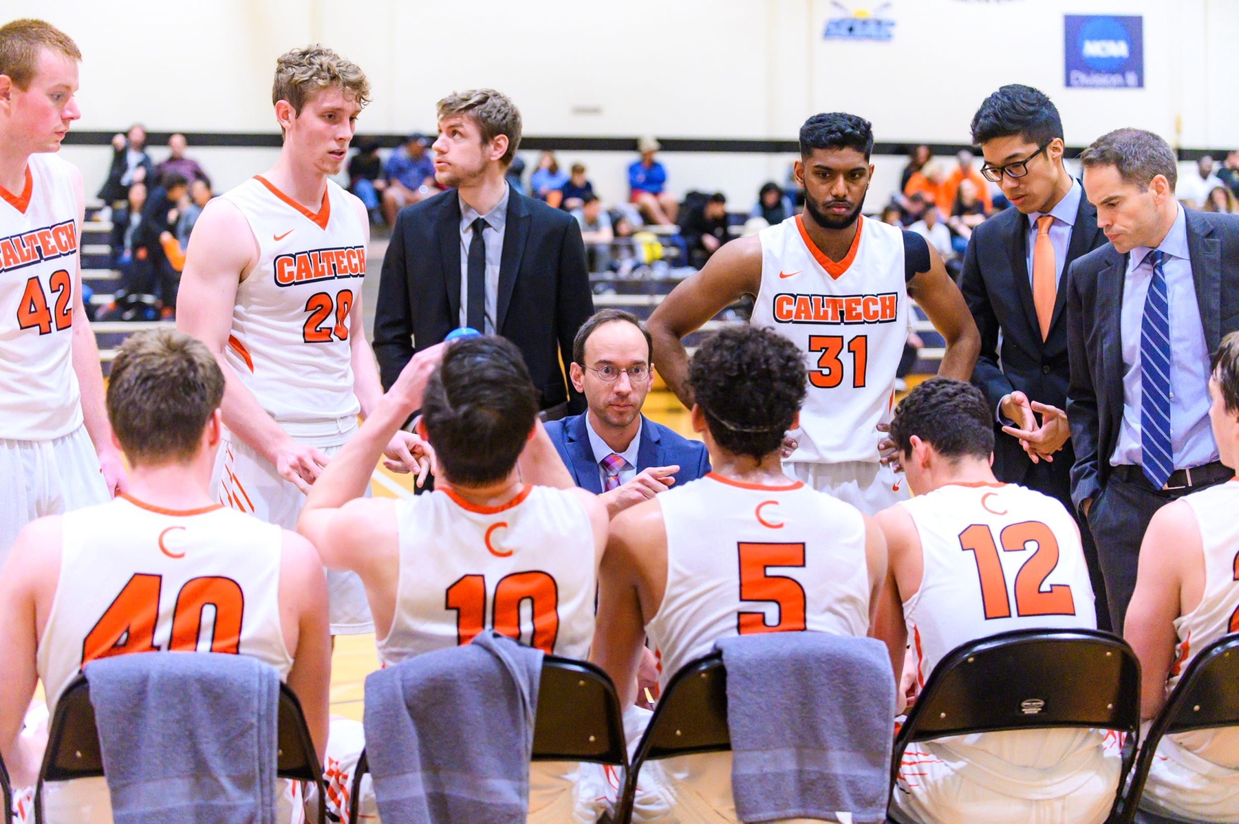 Men's Basketball Pushes Playoff-Bound Redlands at Home - California ...