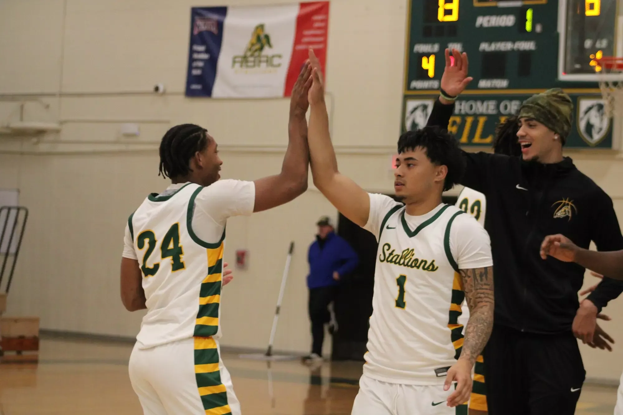 Dontae Smith and Jordan Roque