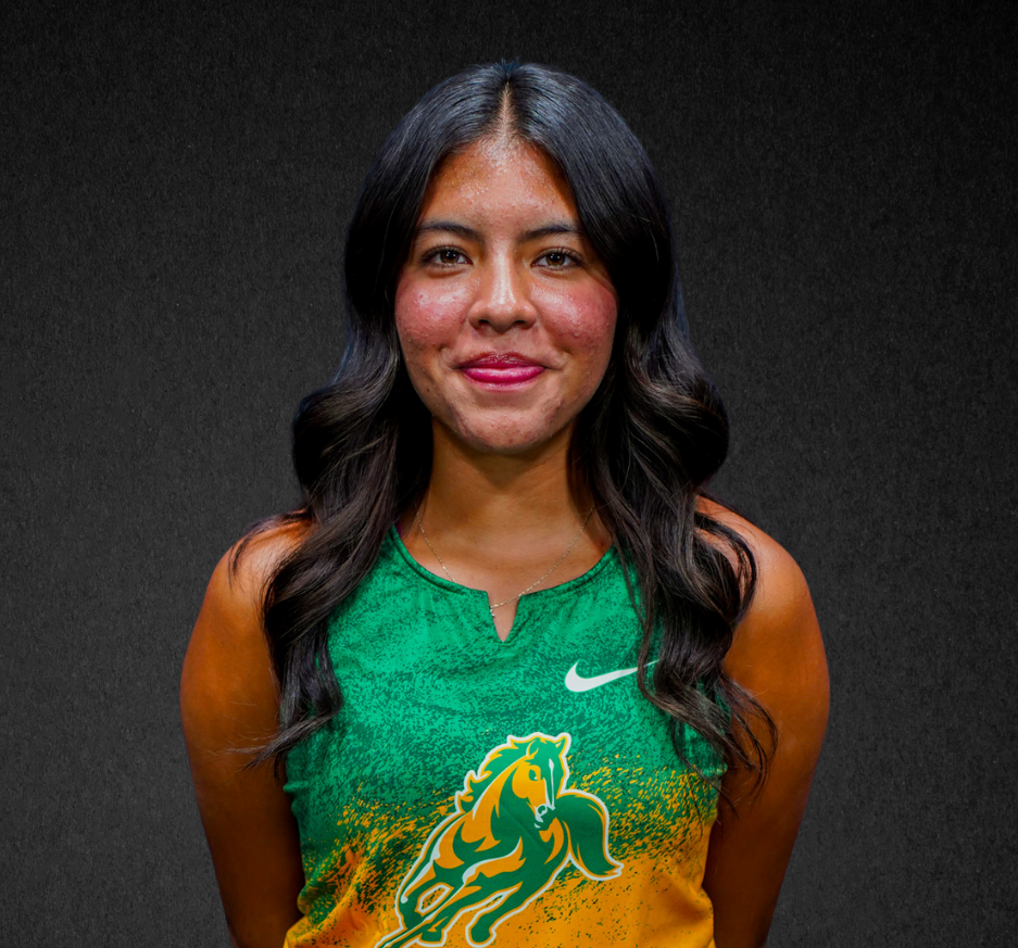 Head shot of Rebeca Lopez