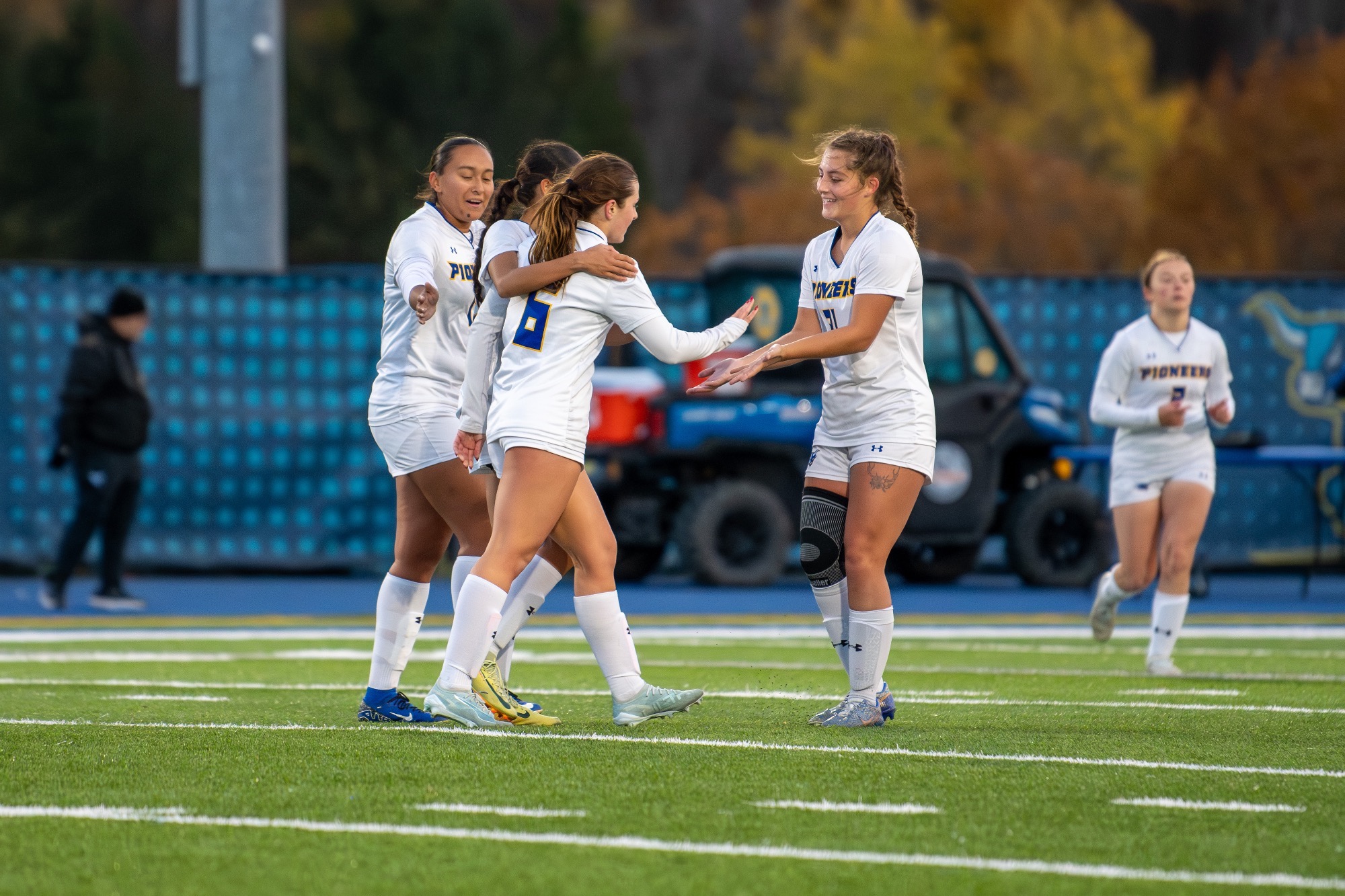 Women's Soccer vs LaRoche 11/1