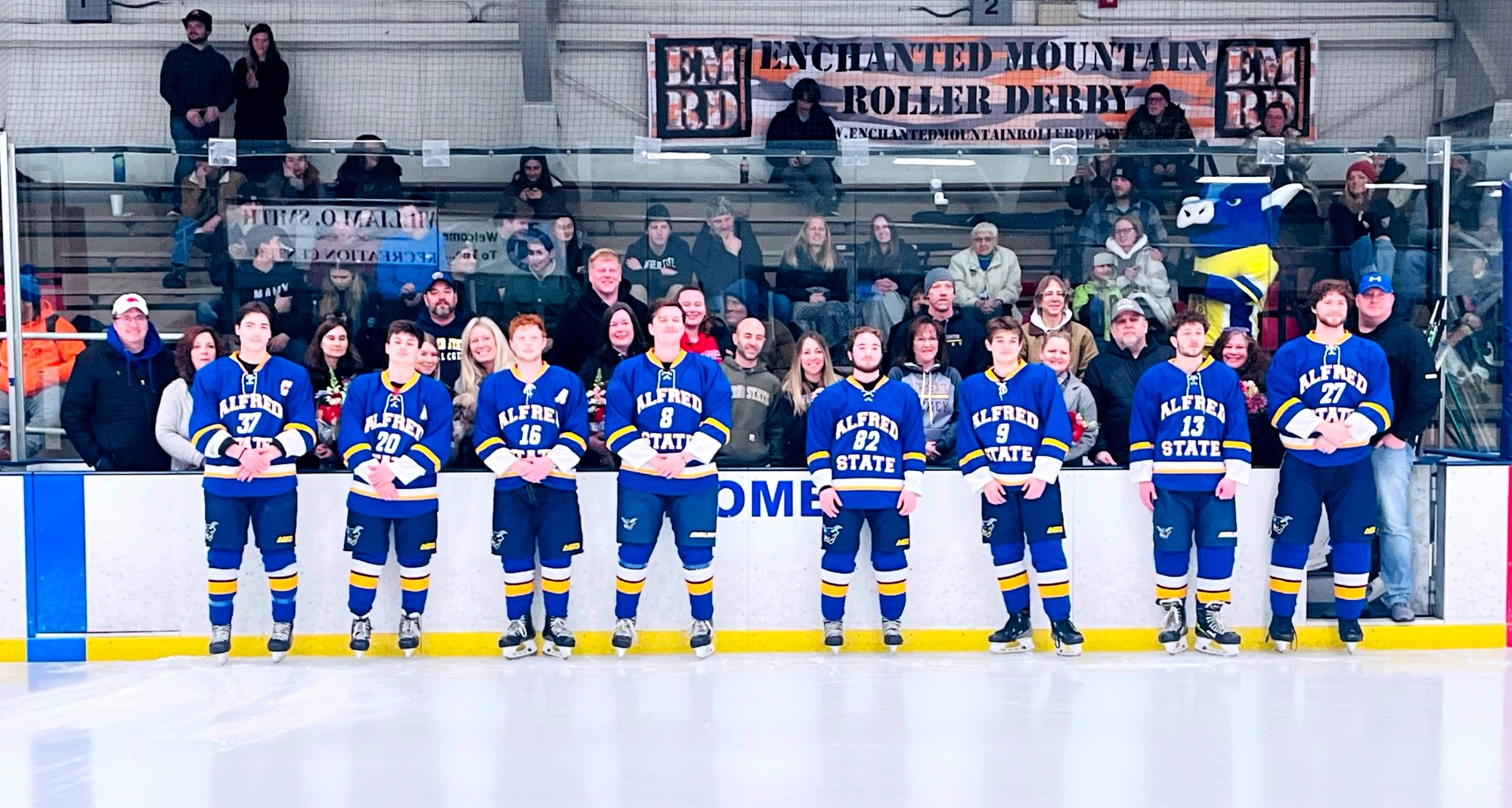 Senior_Night_Hockey