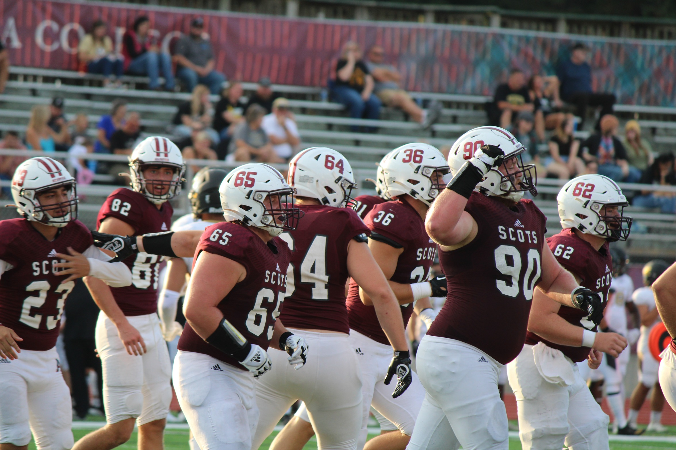Football Rolls to 3-0 as Defense Creates 5 Turnovers - Alma College