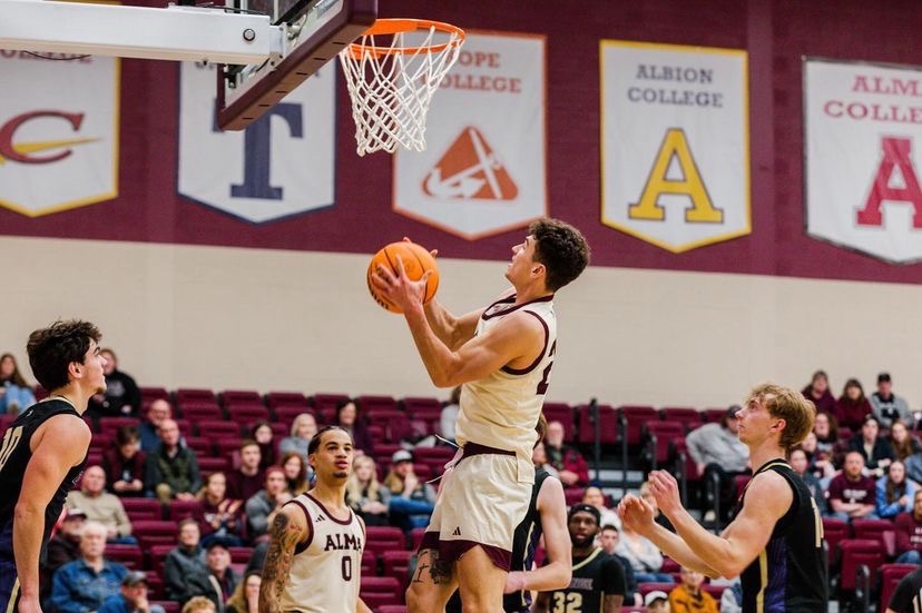 Men's Basketball Closes Out Florida Trip Against Spalding - Alma College