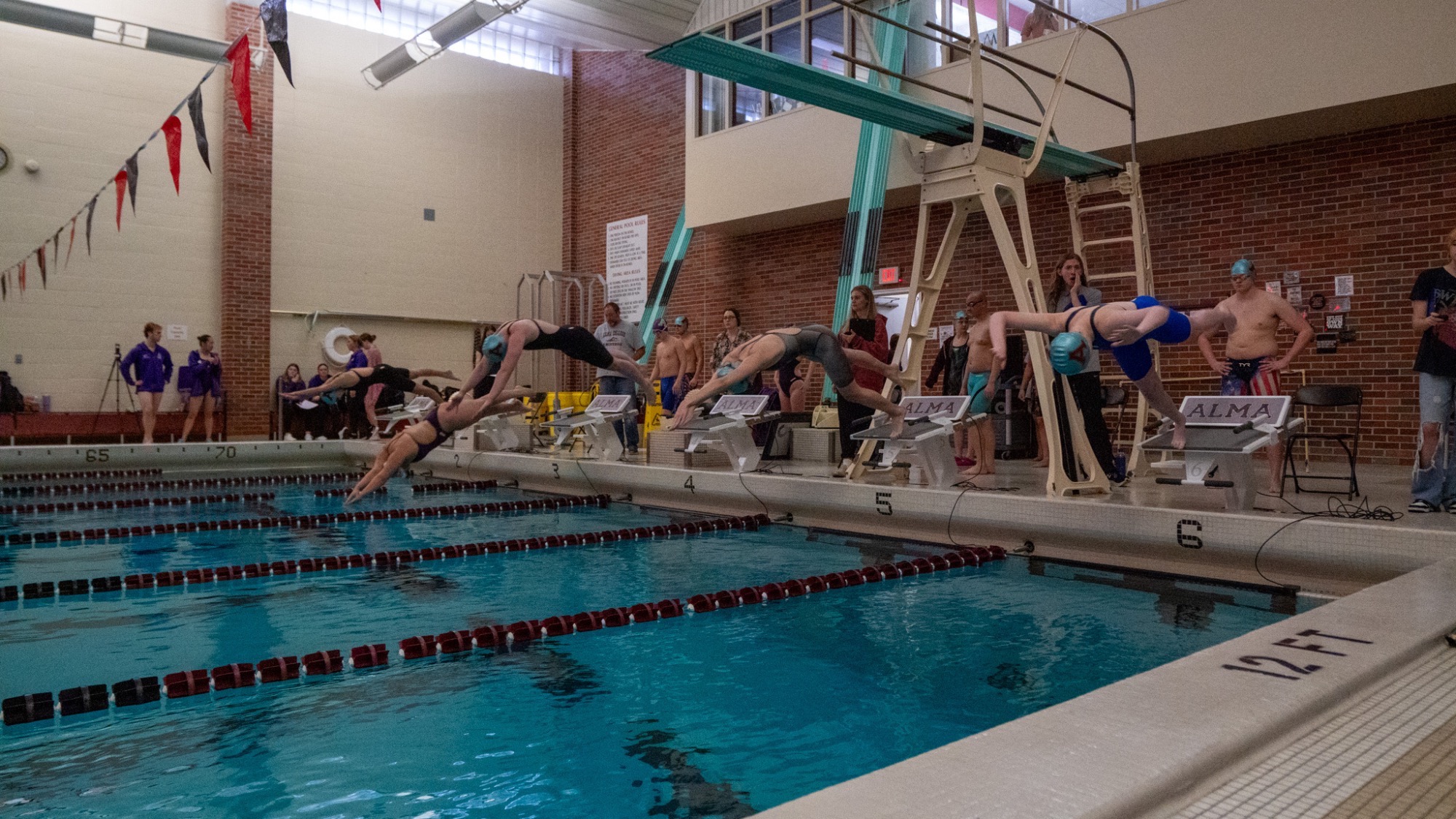 Women's Swimming event starts