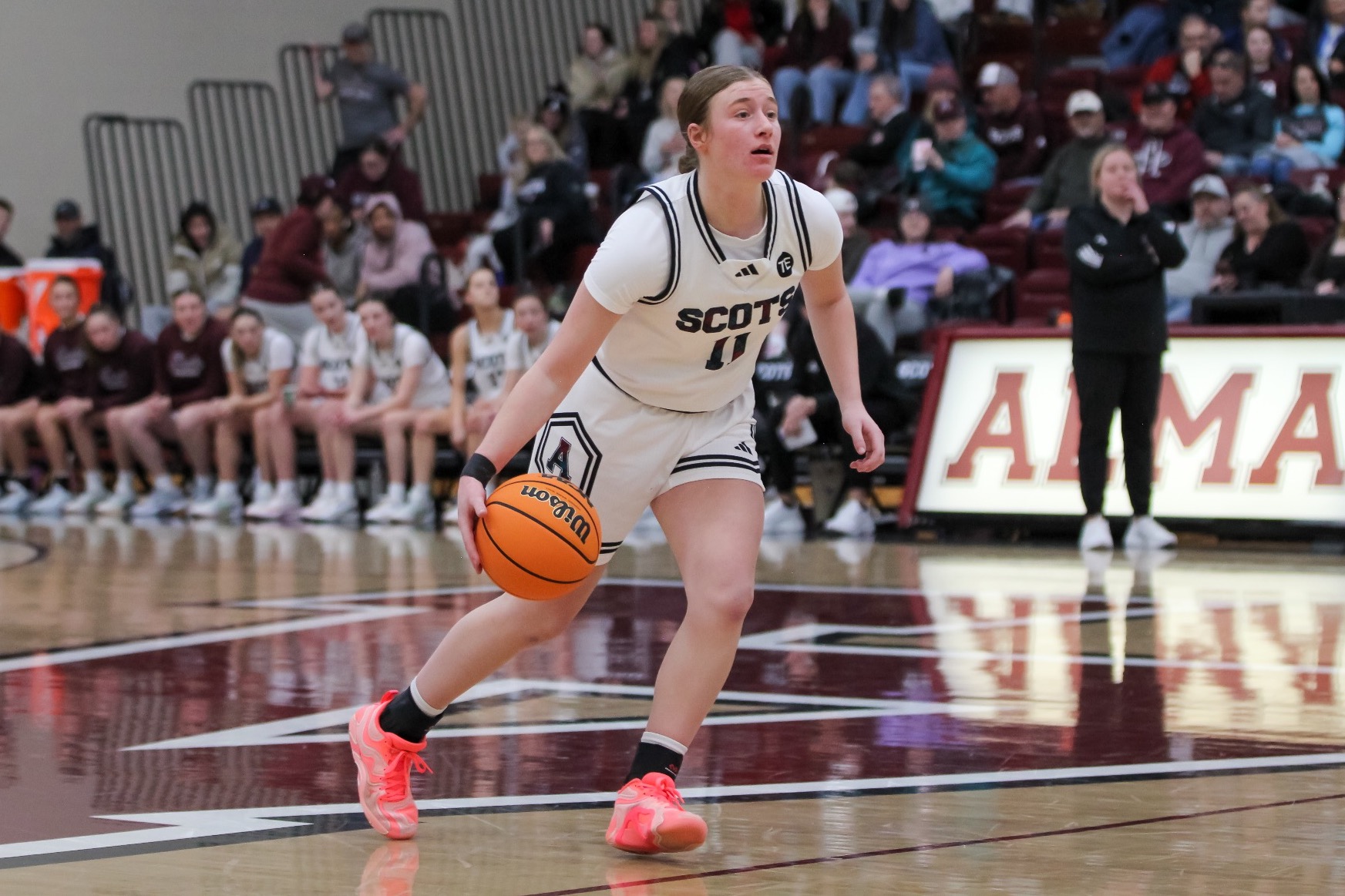 C Kaminske dribbles up the court 