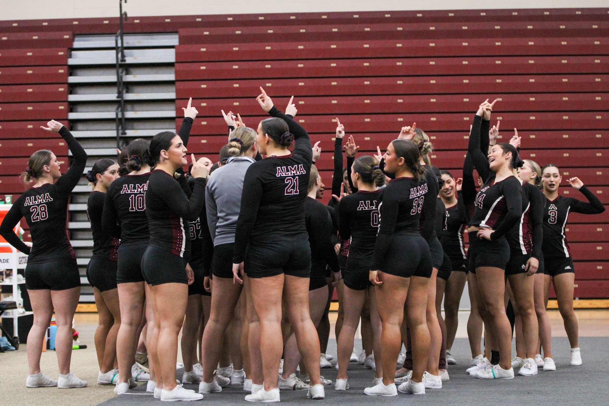 STUNT breaks a huddle