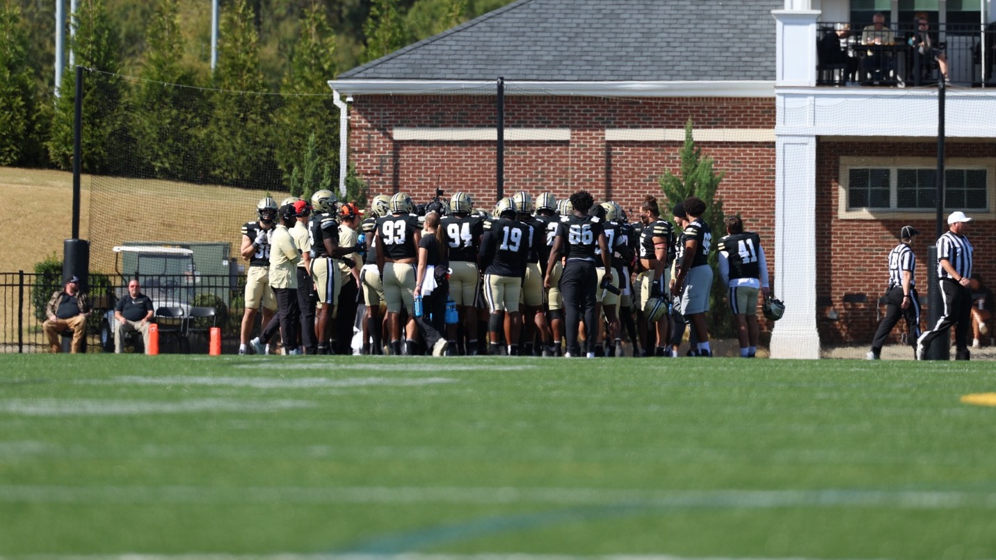 FB Generic Team Shot 2025