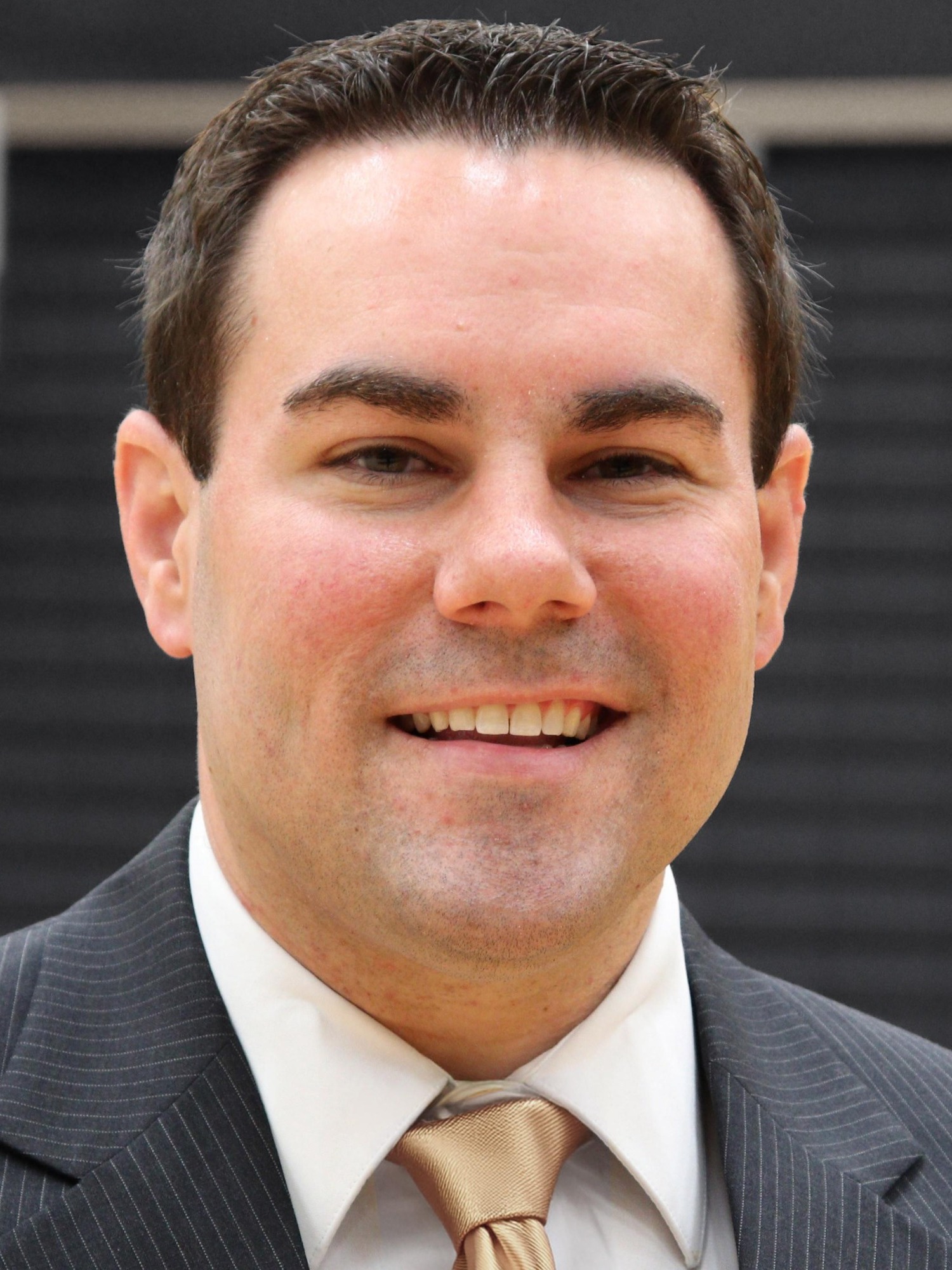 bthompson headshot temp