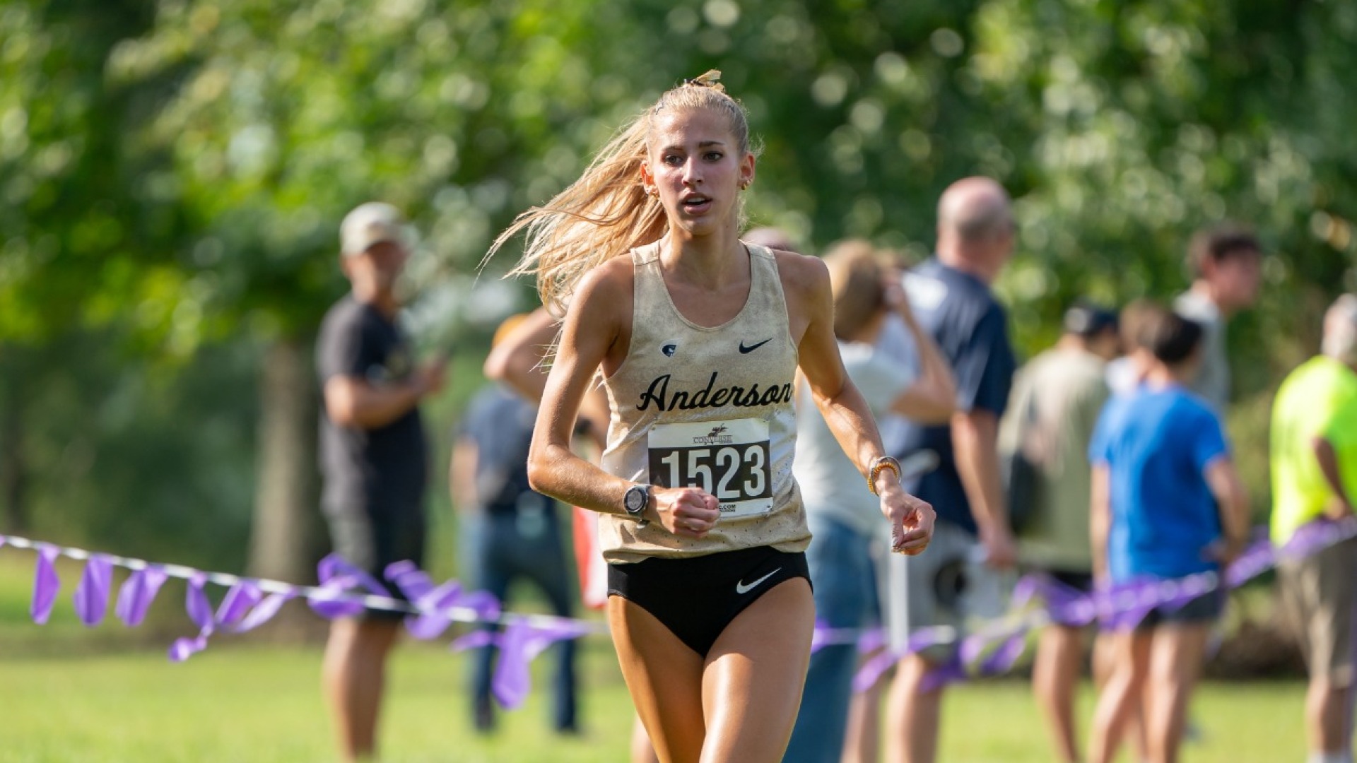 Kennedy Roush finishes runner-up in season opener