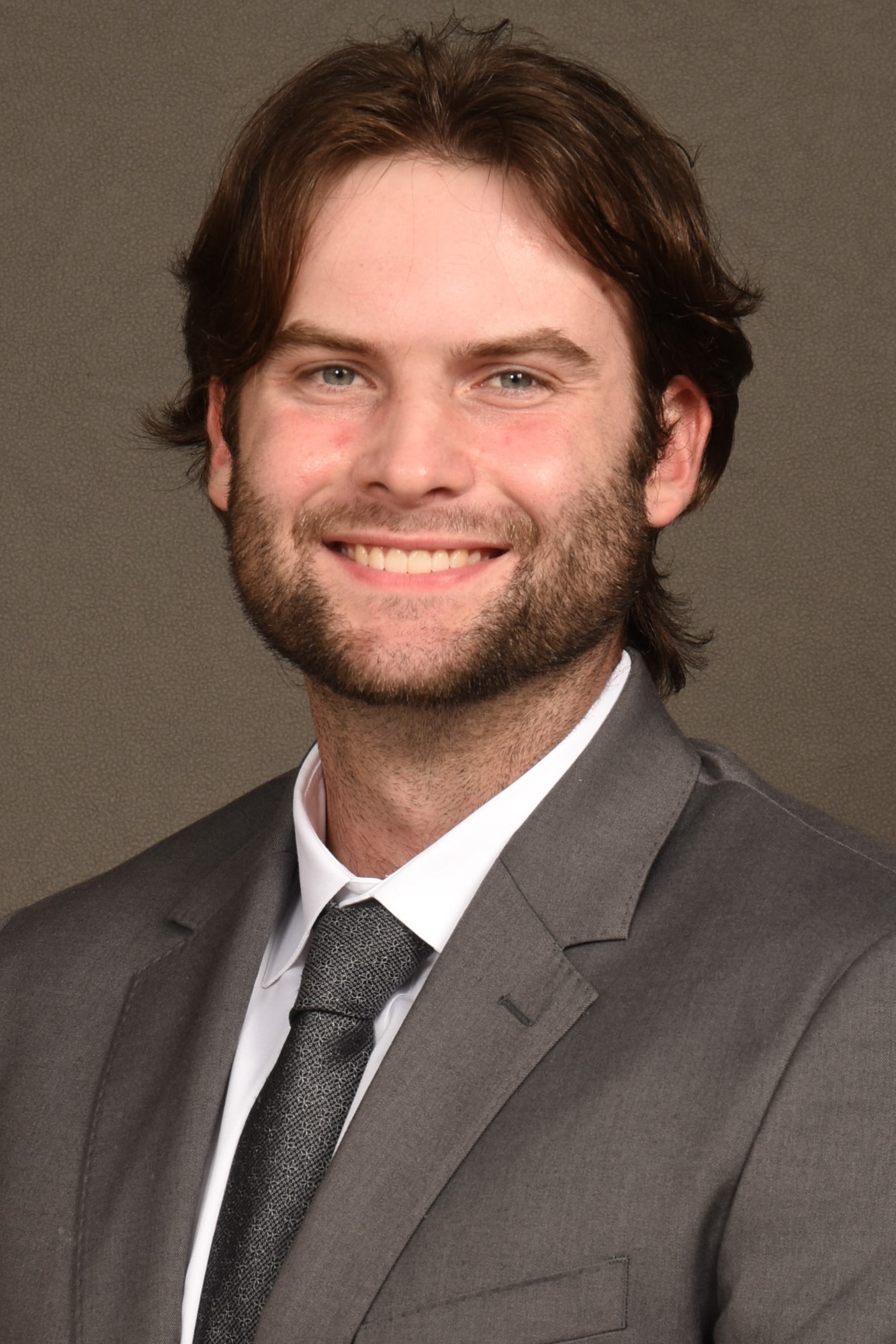Quinn Knox - Headshot - 2026