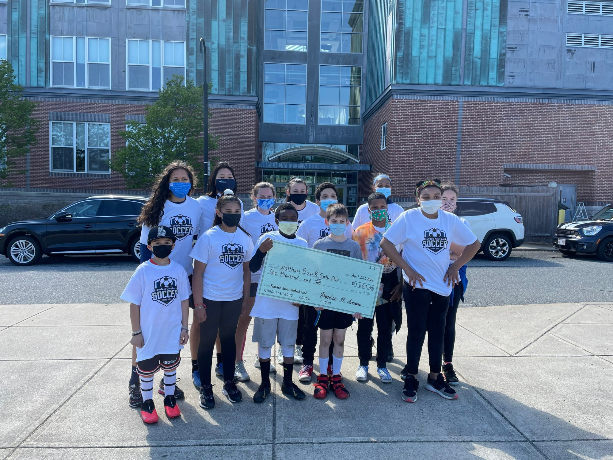 Brandeis Women's Soccer Gives Back And Looks Forward Brandeis