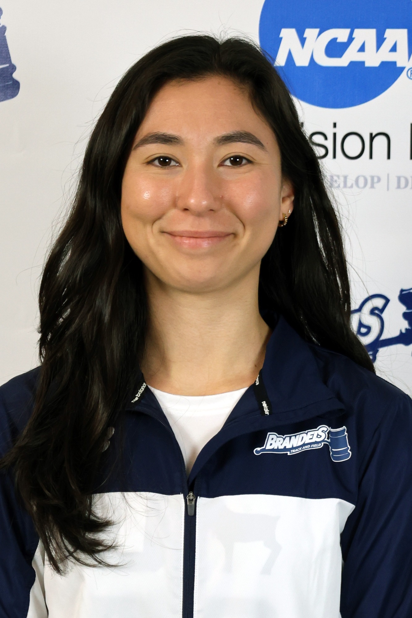 Carley Dykstra head shot