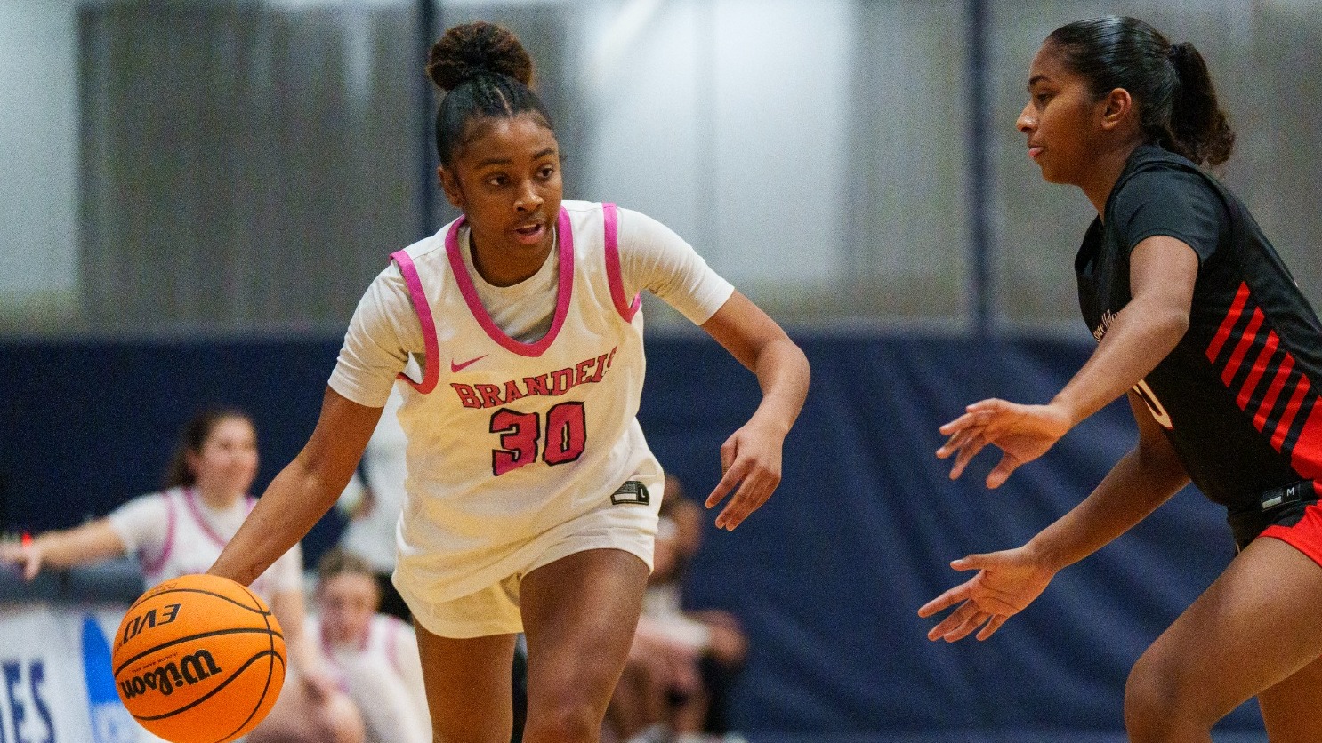 Saviah Shabazz handles the basketball against Carnegie Mellon
