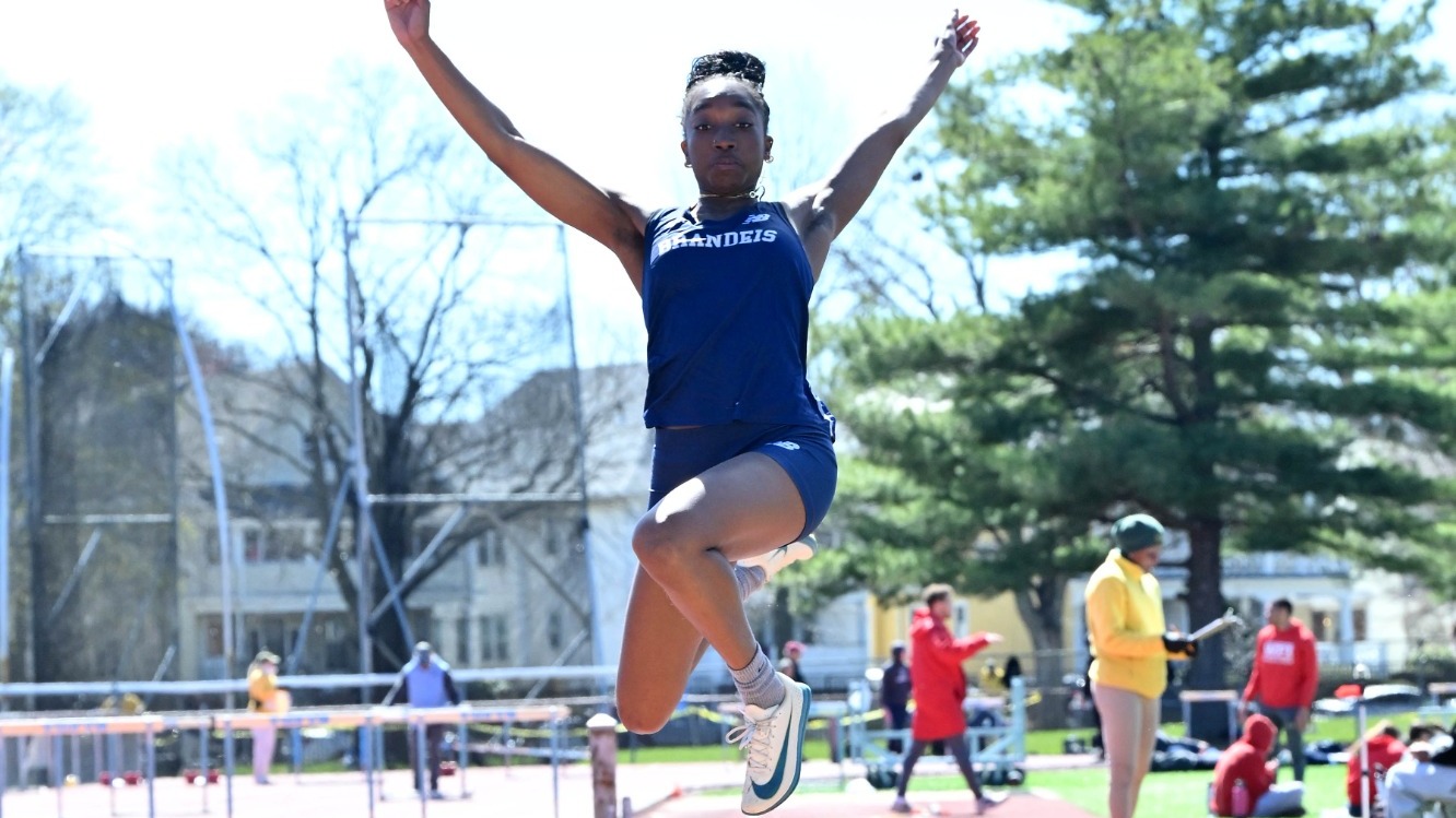 Sarai Sealy at the peak of a triple jump