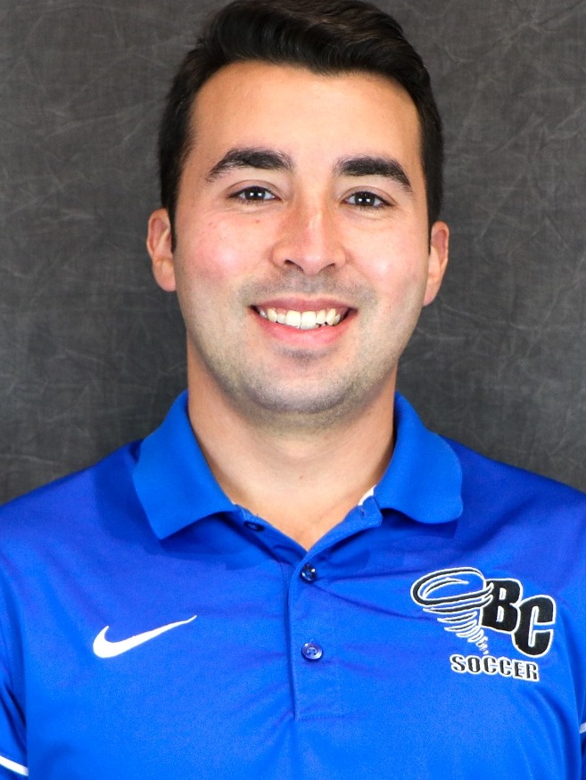 Juan Mascaro Jr. Headshot
