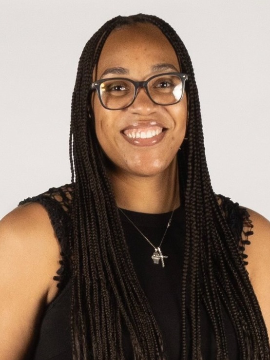 lawson headshot 2024-25