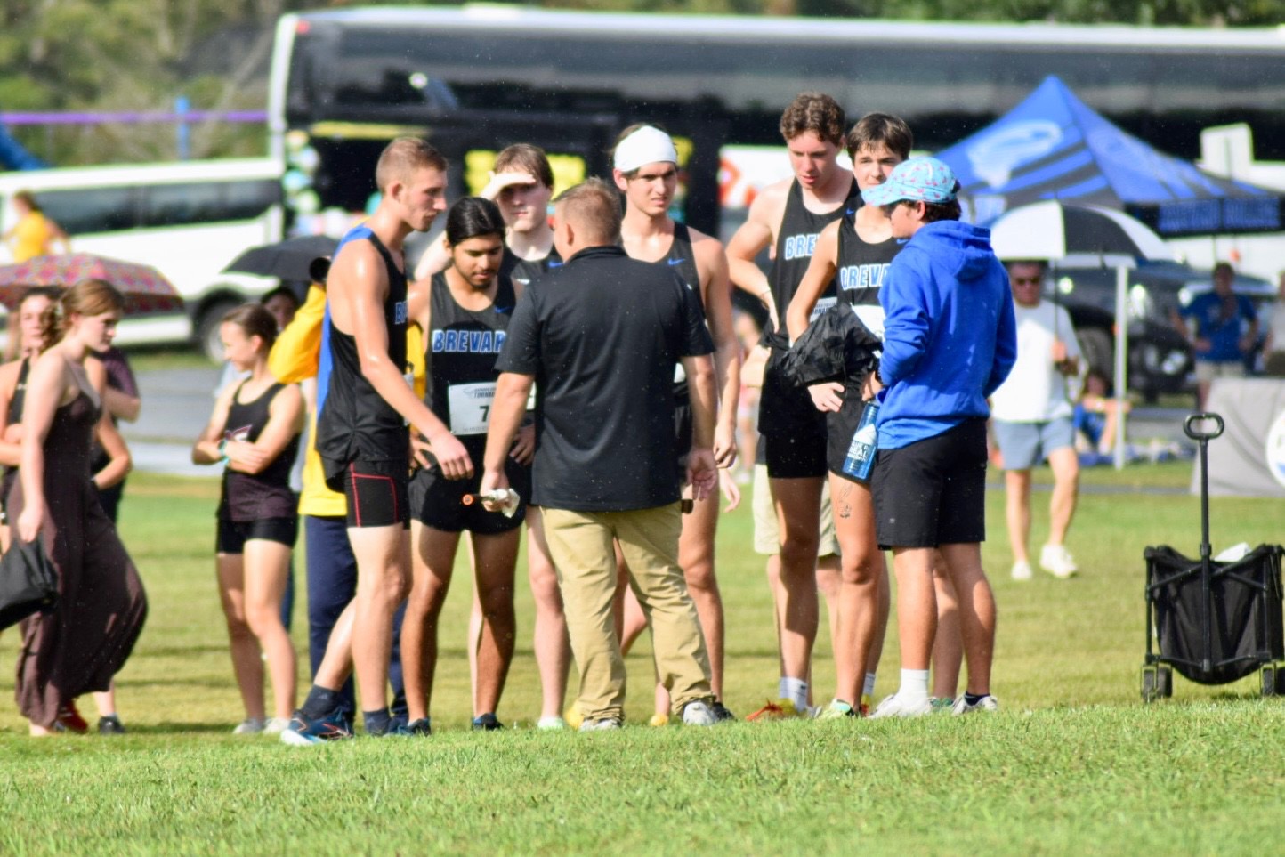 MXC huddle 25
