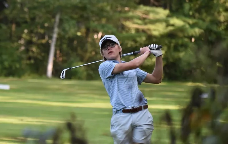 Will Hunter playing golf