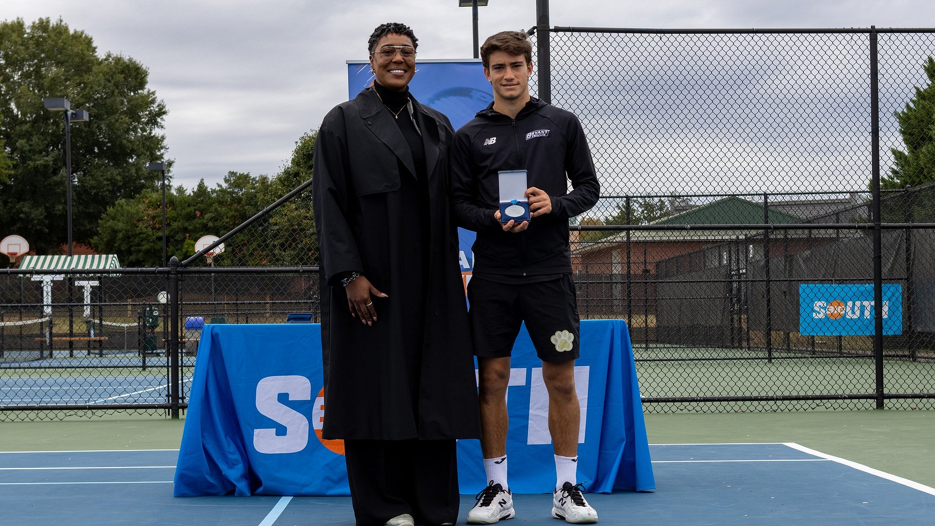 Machado receiving 2nd place at Big South