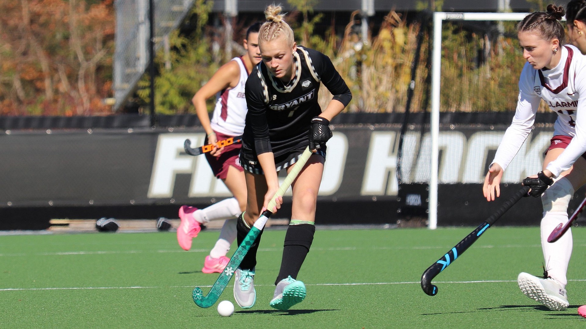 Emerson Johnson Carries The Ball upfield vs Bellarmine