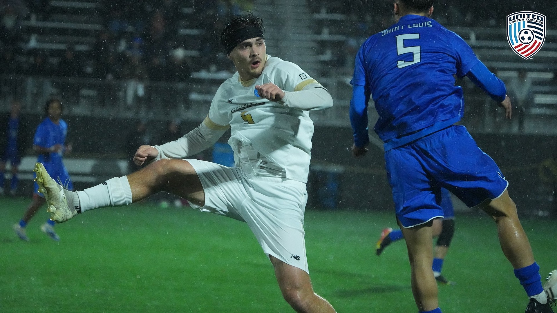 united soccer coaches no. 10 graphic, fernando delgado reaches his leg out 