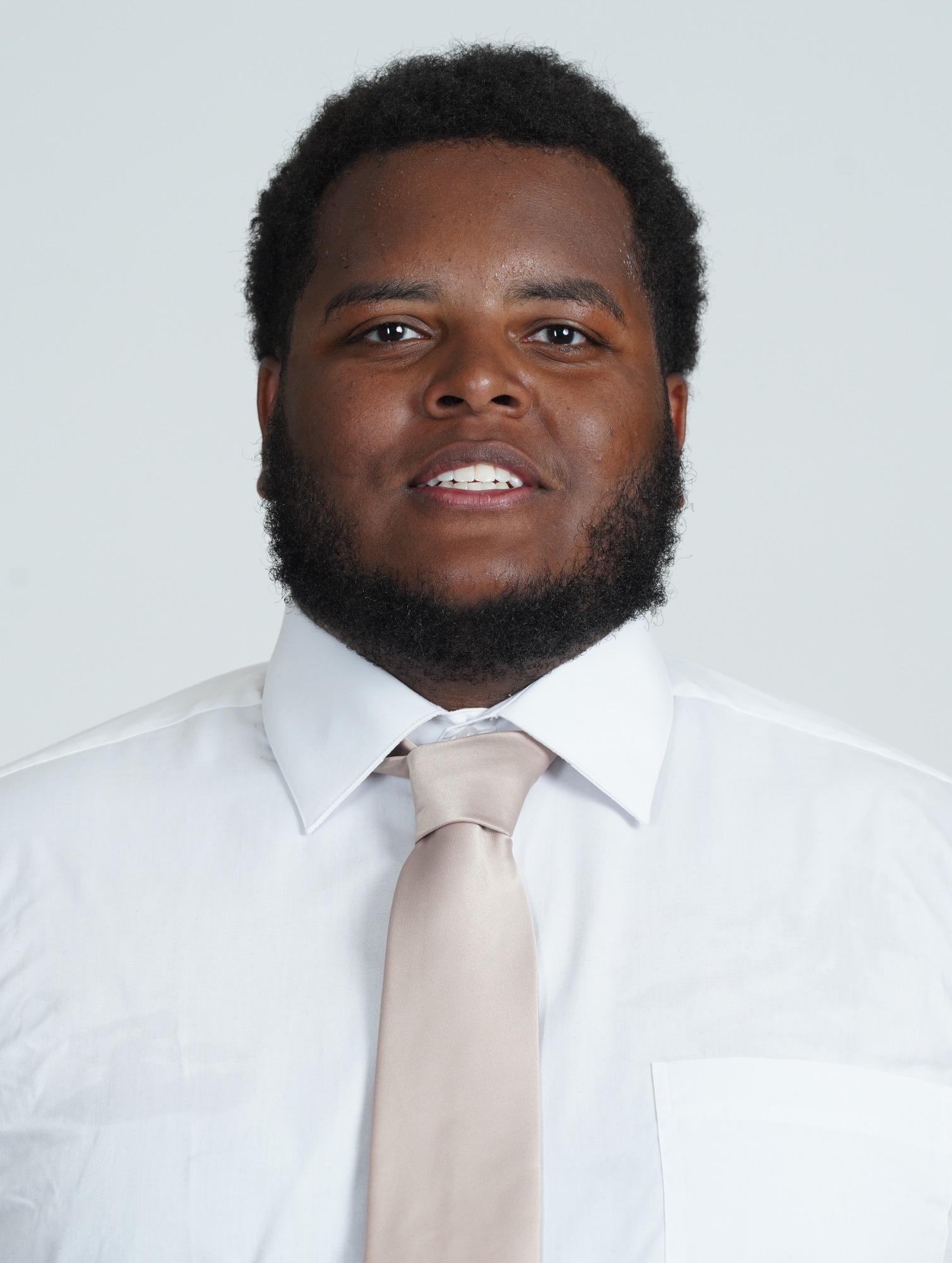 Etienne Headshot