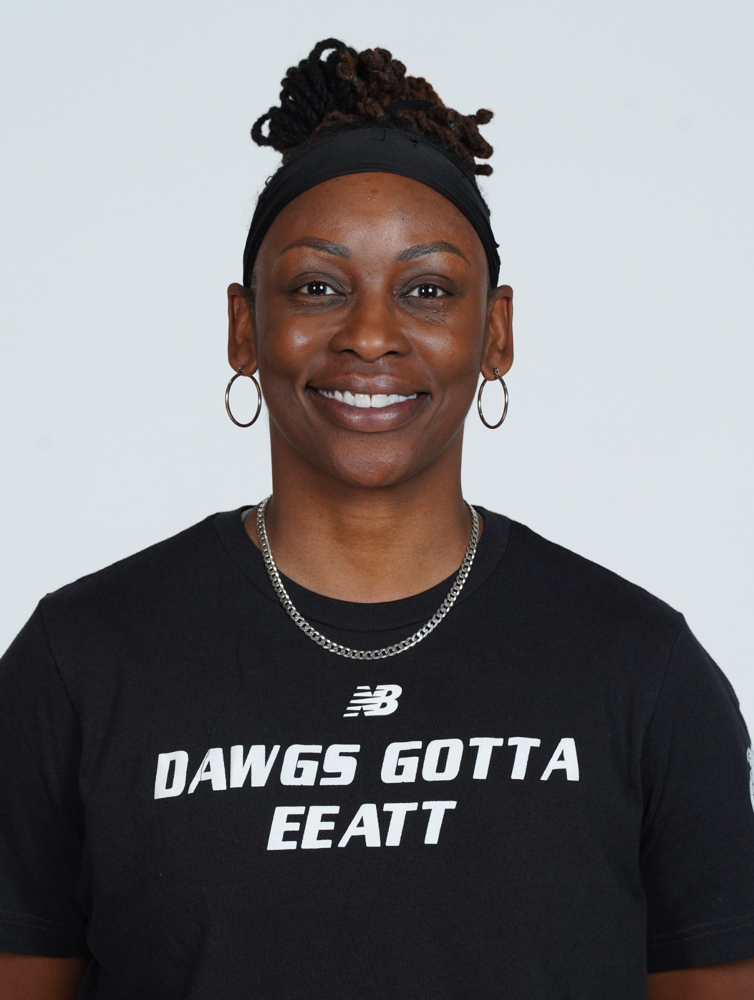 Cheri Eleazer Headshot