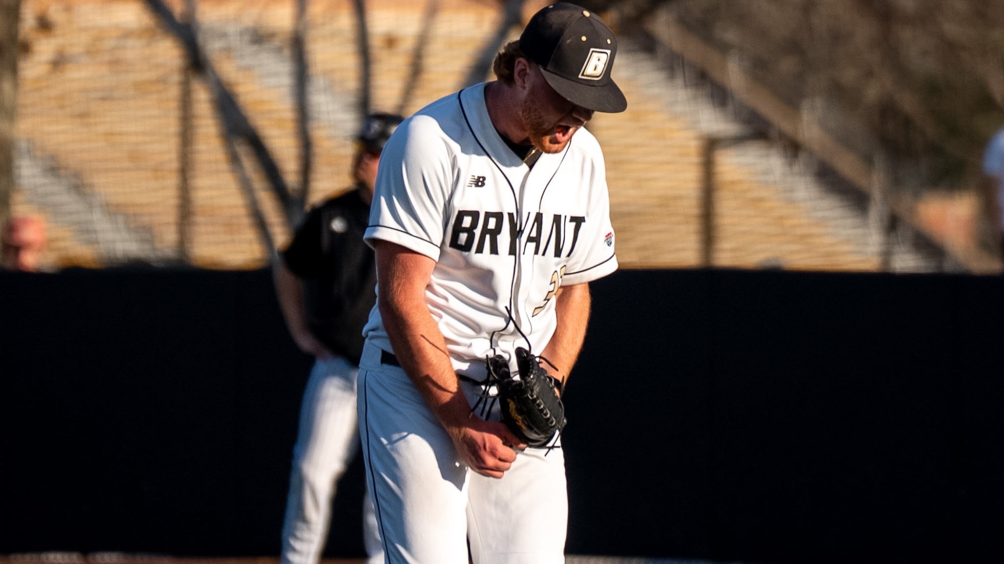 Zach Davis yells as he comes off the mount