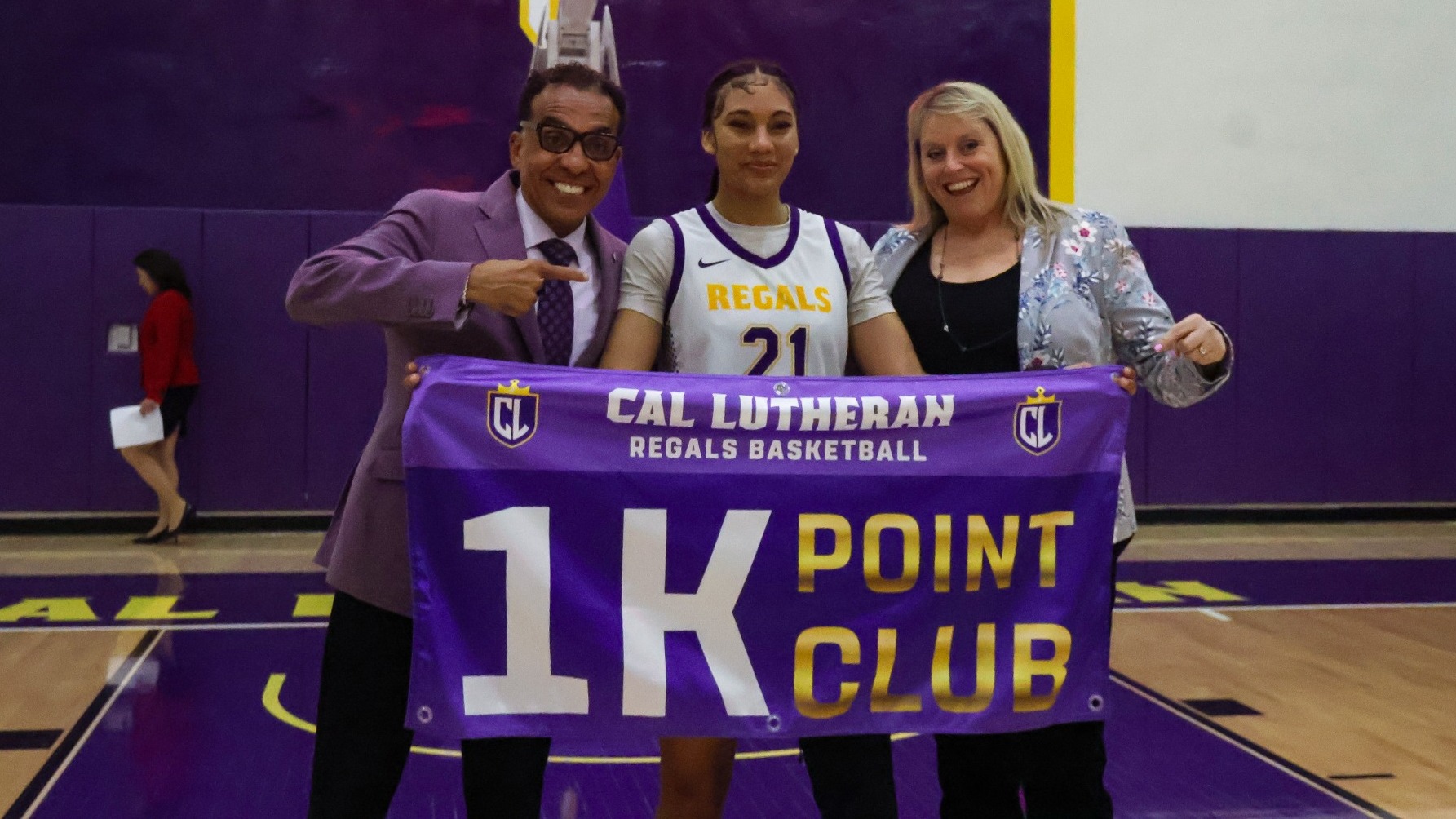 alline 1k w/ dimuro and nunes