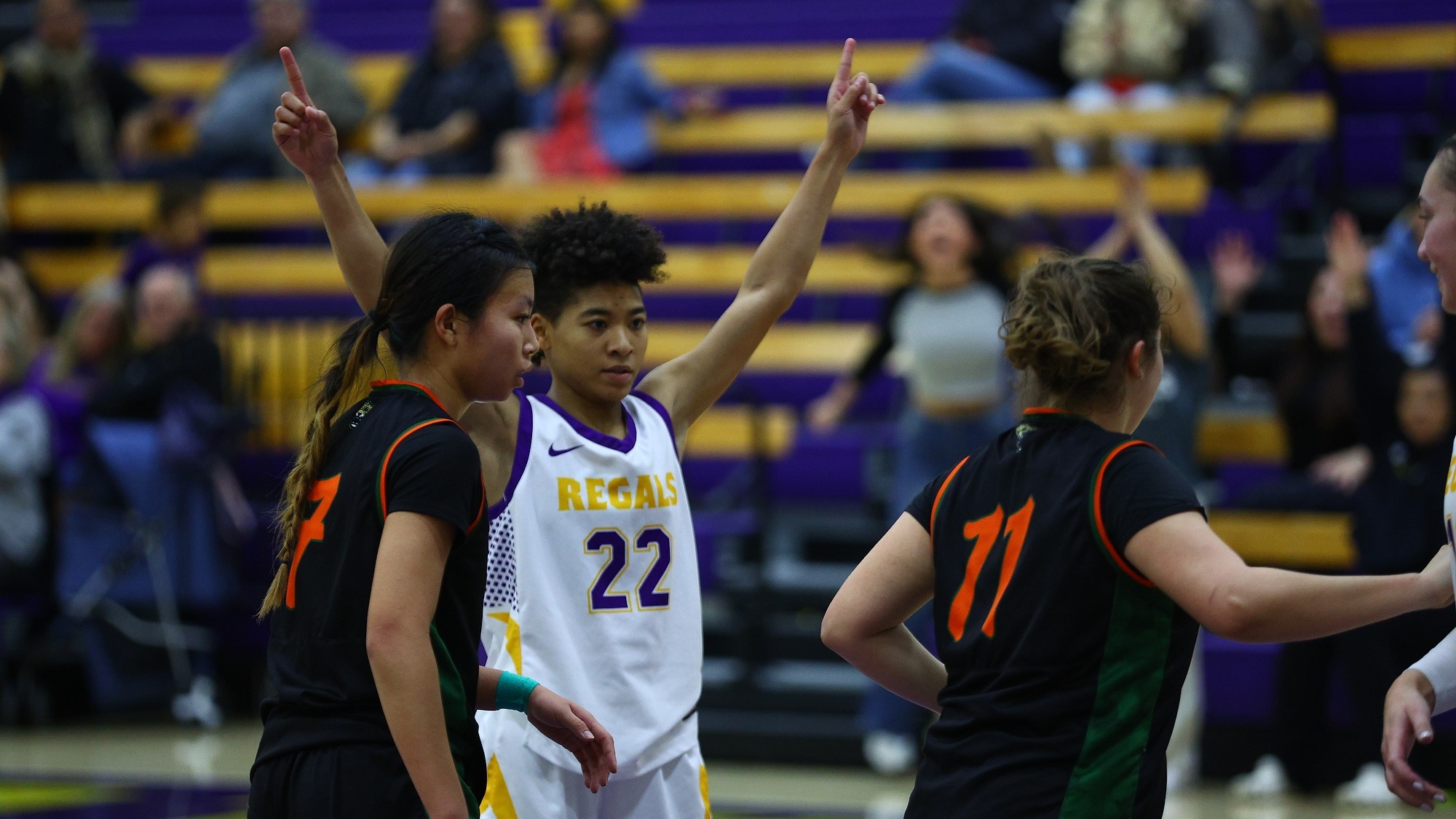 janna holley 1k career points vs la verne 1.7.26