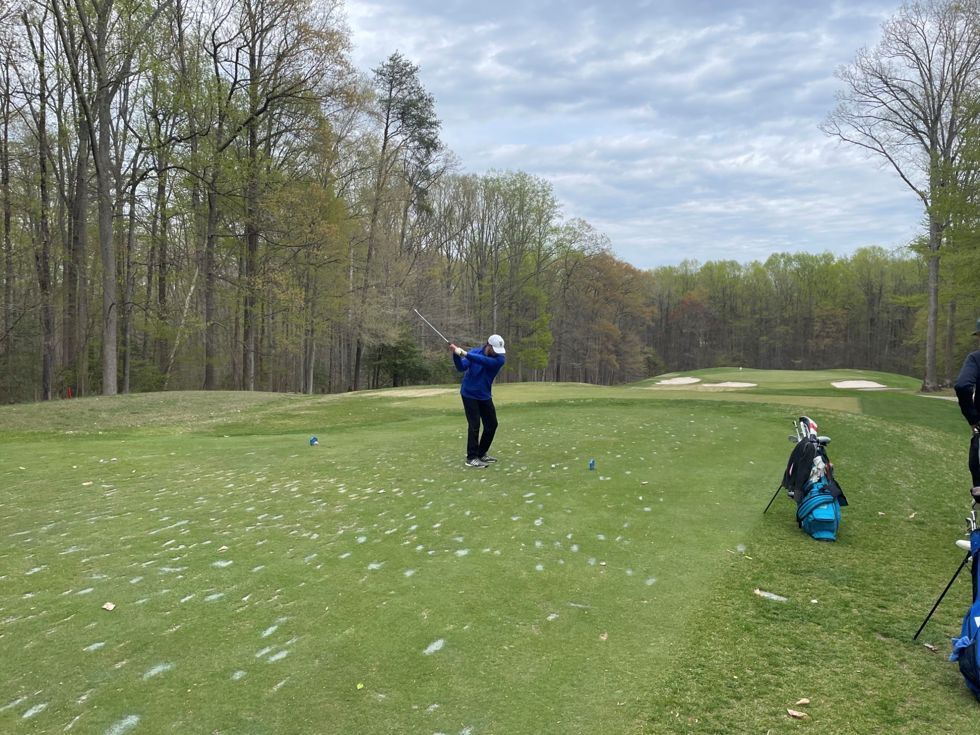 Jamison Gouge swings golf club