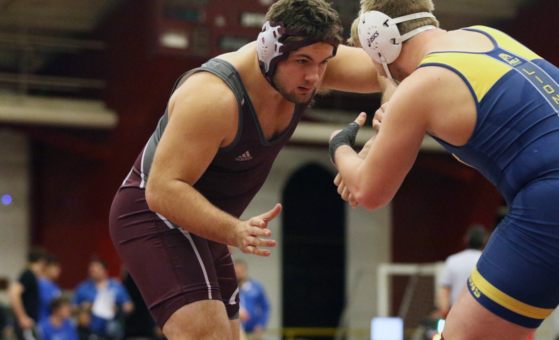 UChicago Wrestling Tops Elmhurst 2314 University of Chicago