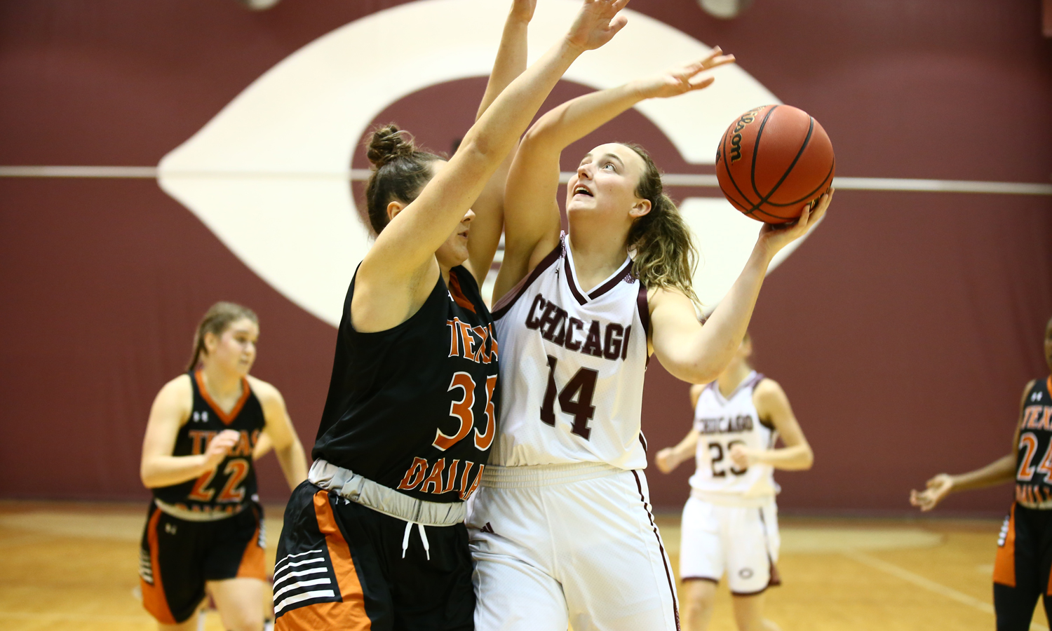 UChicago Women's Basketball Clinches UAA AQ with 7345 Rout of Brandeis