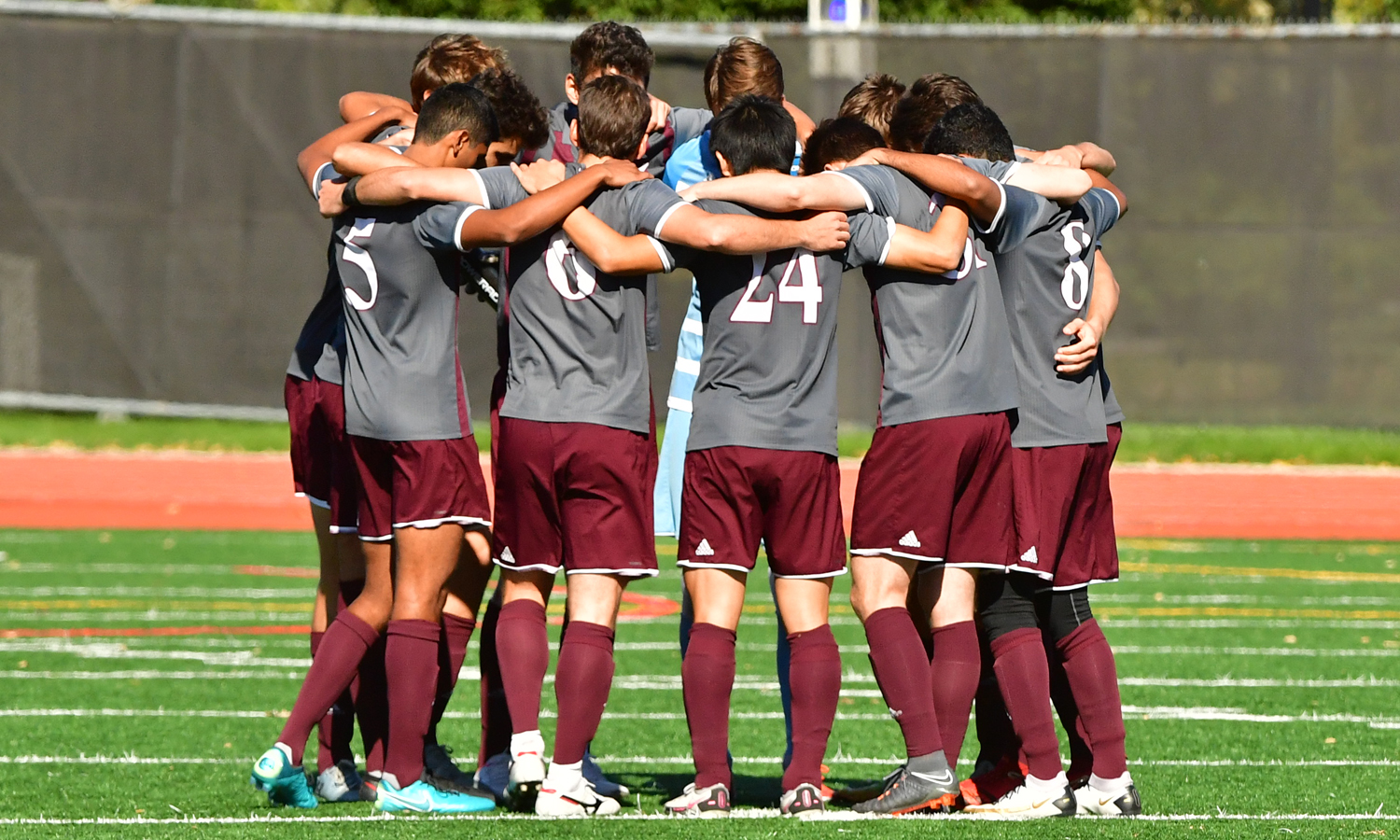 Maroon Men's Soccer Drops 10 Decision at WashU University of Chicago