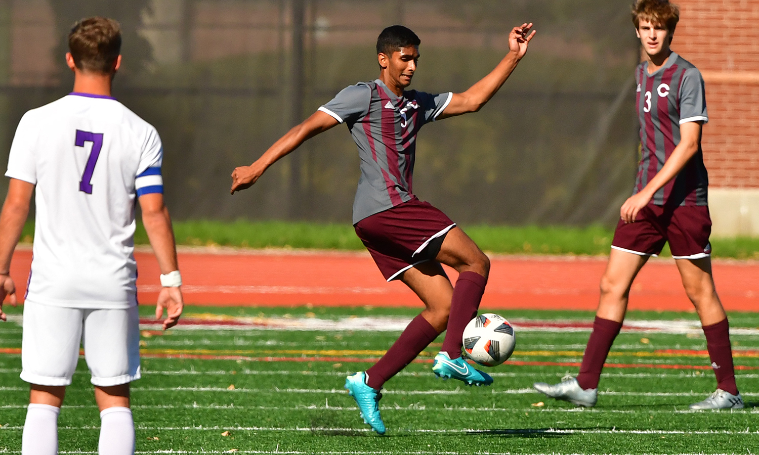 Maroon Men's Soccer Tops Wheaton 32 University of Chicago