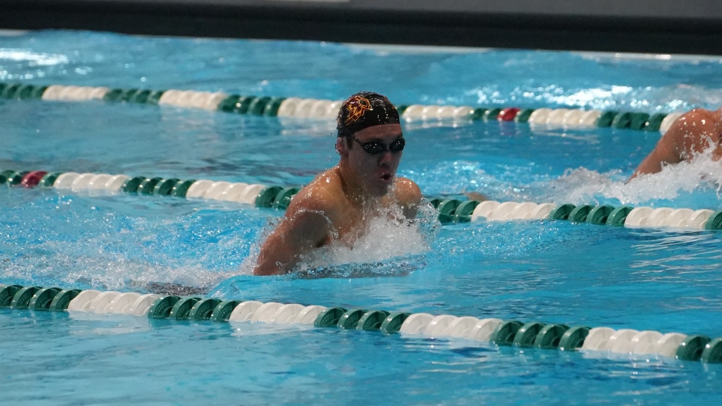 Kenny Eckel breaststroke
