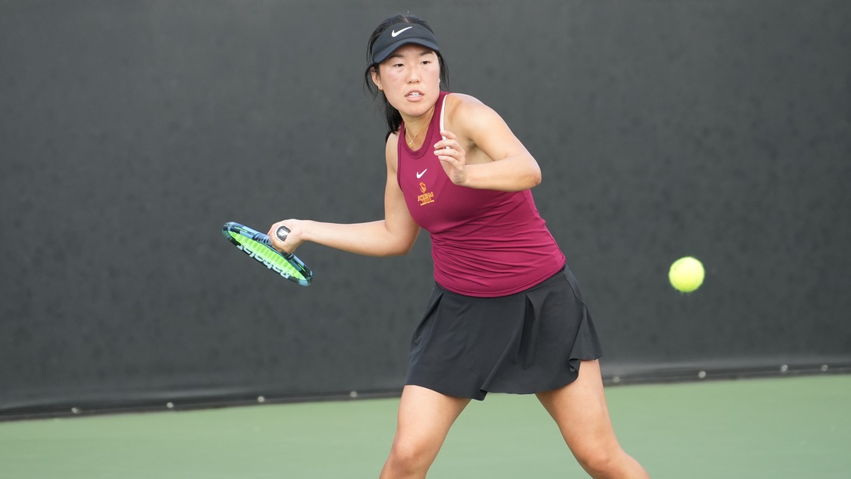 Rebecca Kong forehand
