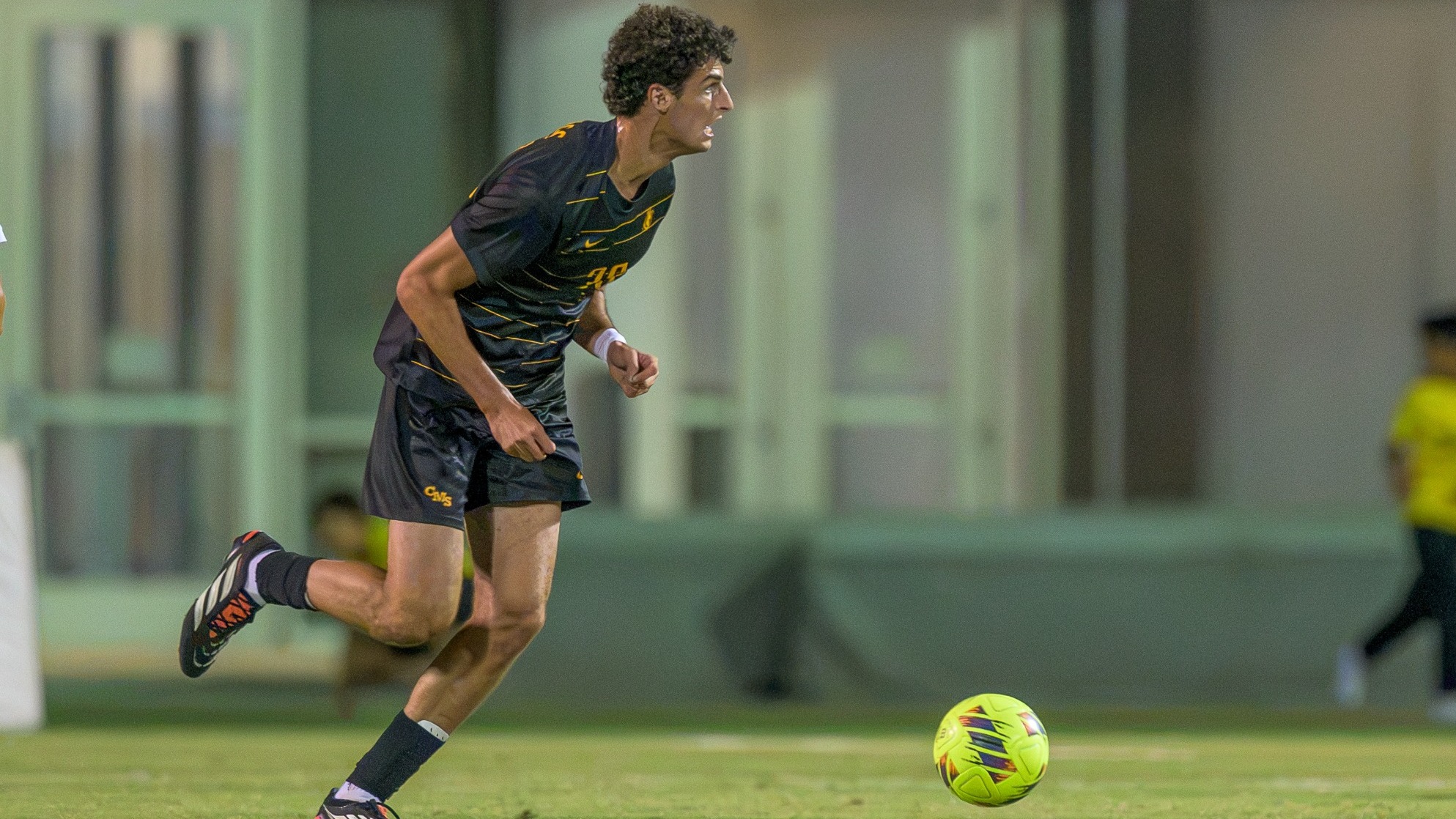 Matteo Quadrini dribbling