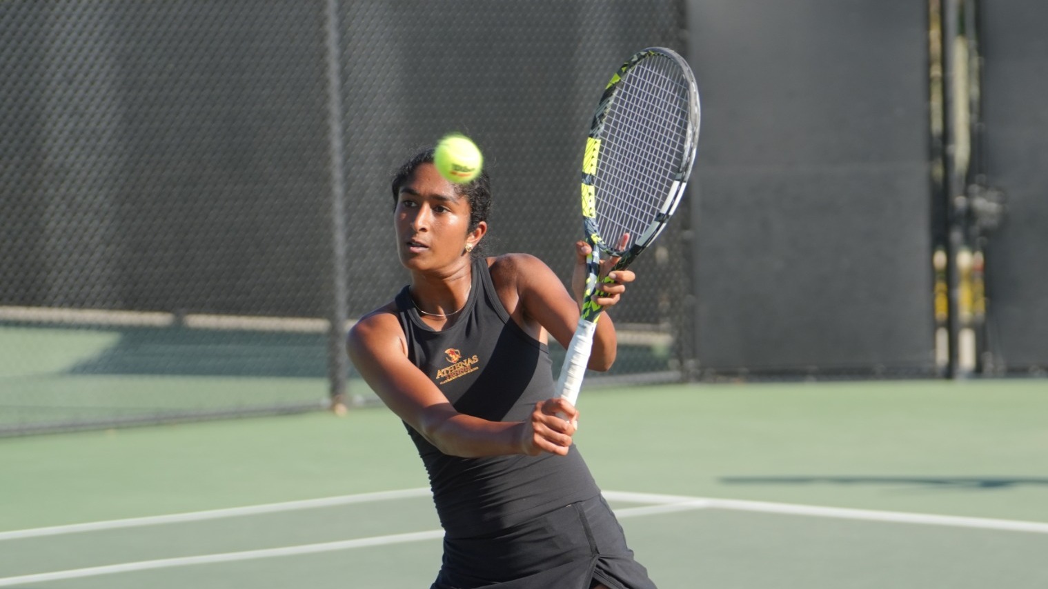 Ananya Sriniketh volley