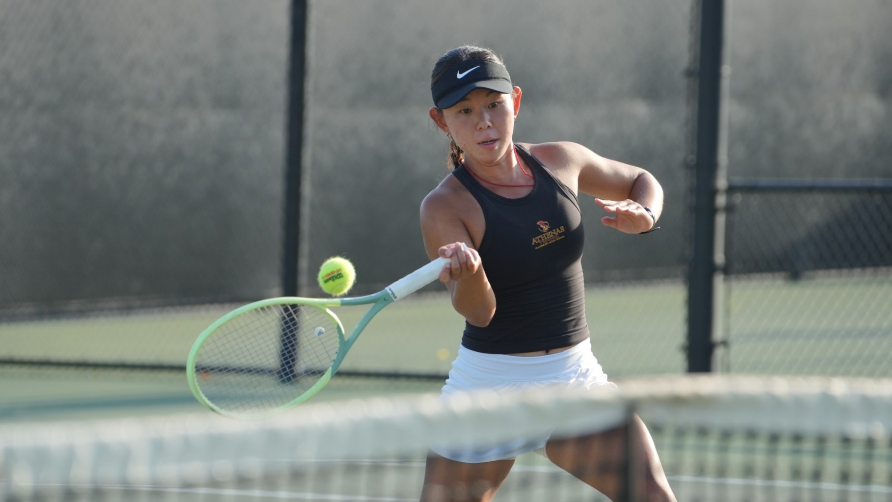 Bell Zhou forehand