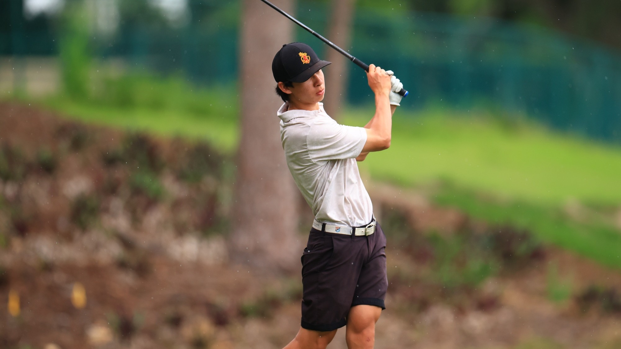 Arnold He tee shot