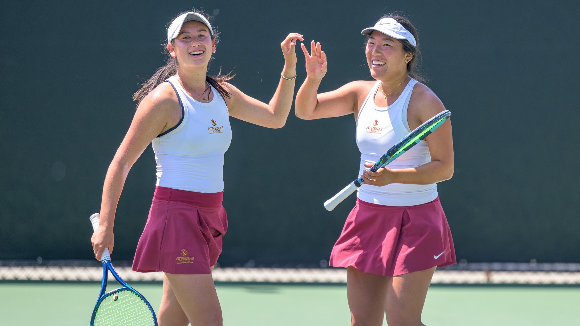Lindsay Eisenman, Rebecca Kong